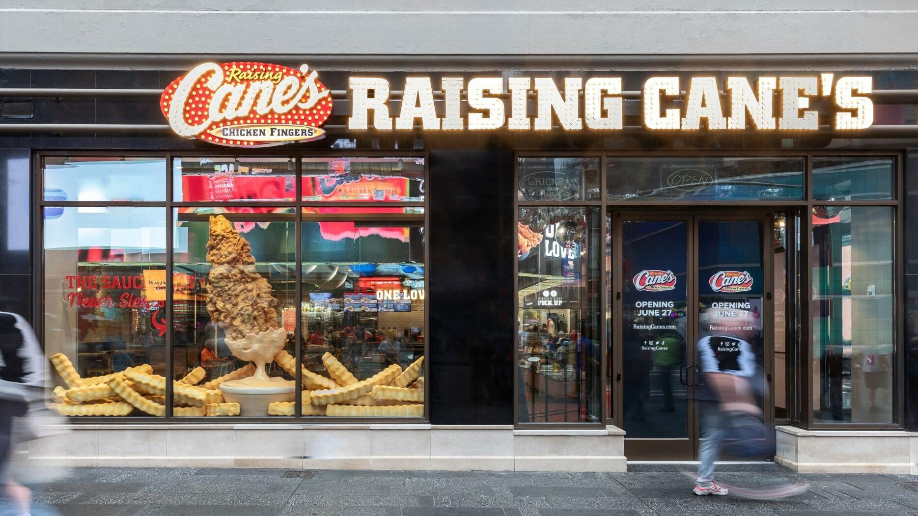 Does Raising Cane's Take Apple Pay?