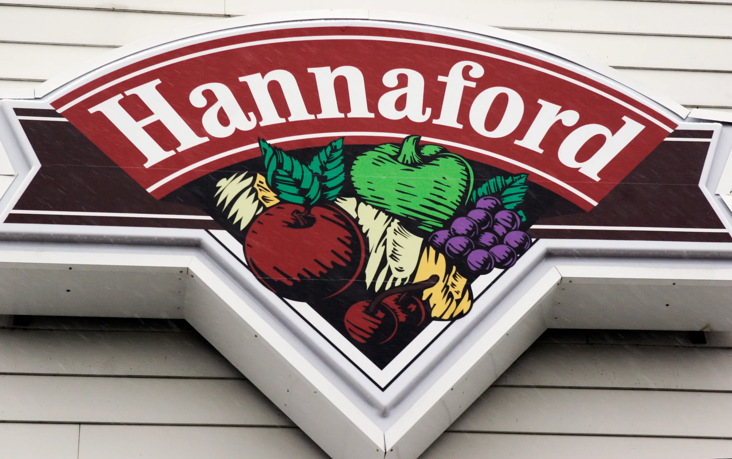 Does Hannaford Take Apple Pay?