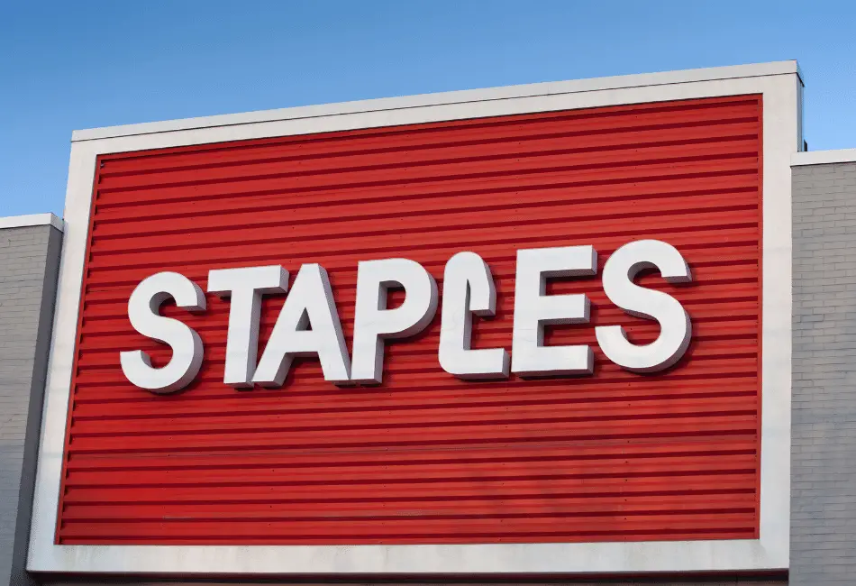 Does Staples Take Apple Pay?