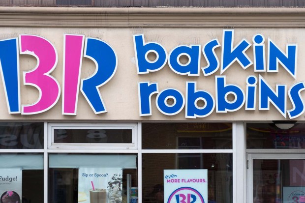 Does Baskin Robbins Take Apple Pay?