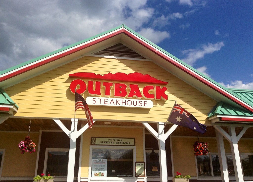 Does Outback Take Apple Pay?