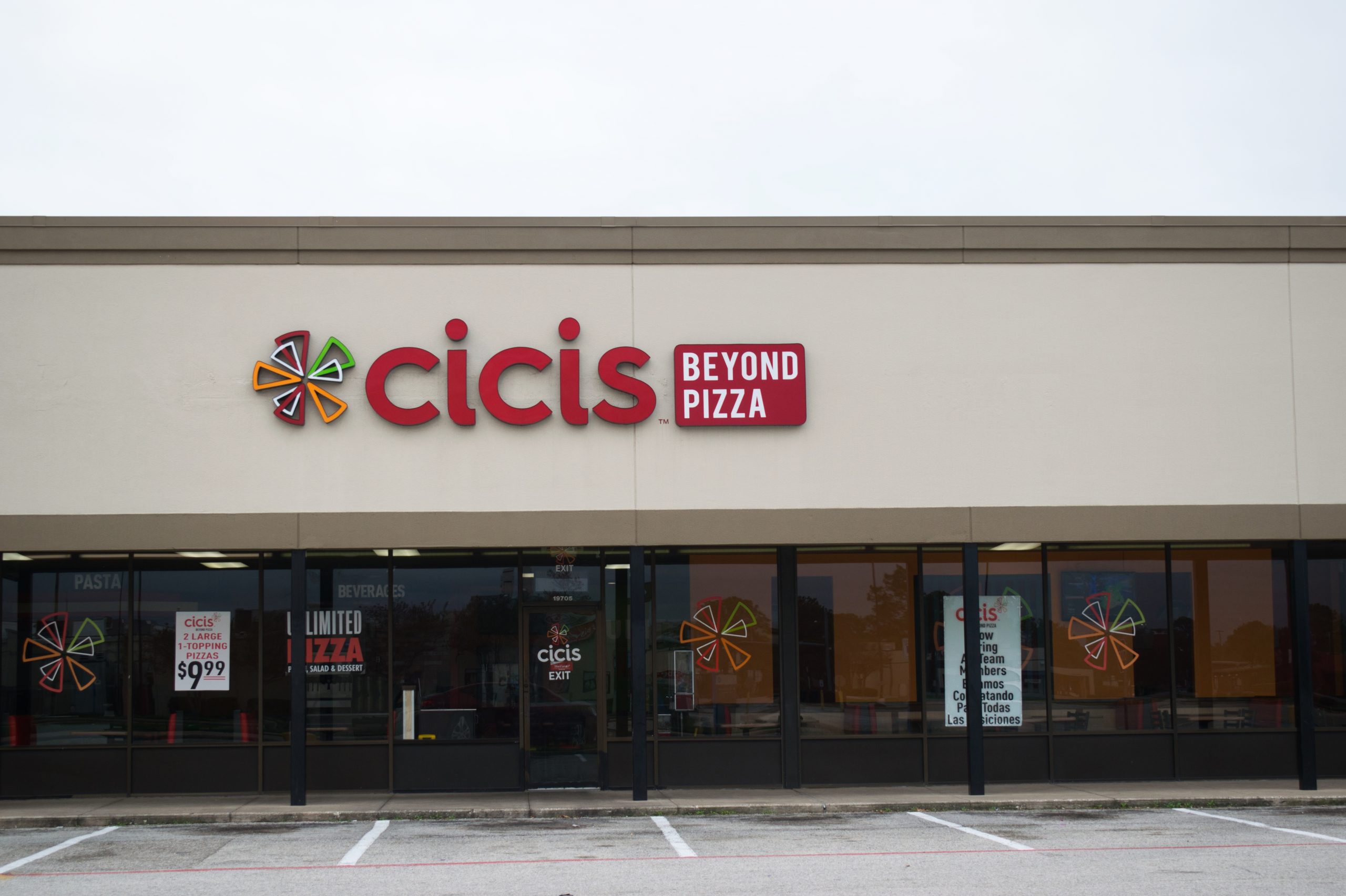 Does Cici's Take Apple Pay?