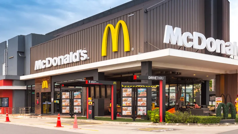 Does McDonald's Take Apple Pay at the Drive-Thru? 